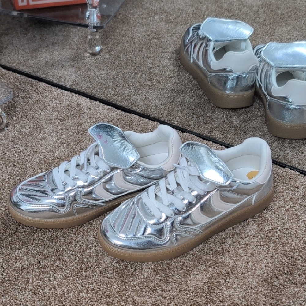 Steve Madden Women's Madrid Foldover Lace Up Sneakers